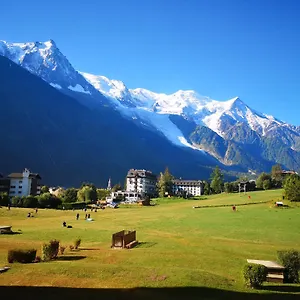 4* Lägenhetshotell Les Balcons Du Savoy